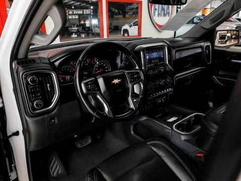 Used 2019 Chevrolet Silverado 1500 LTZ w/ LTZ Texas Edition AWD/4WD image 5