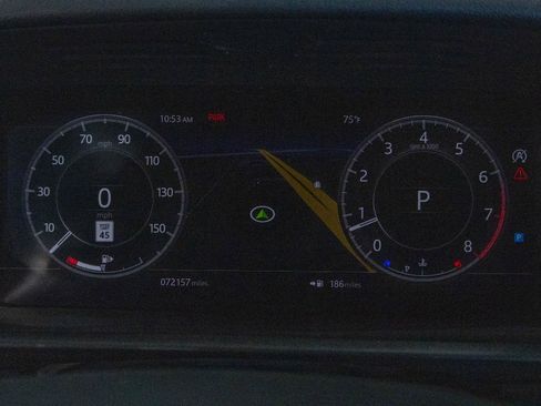 Used 2019 Land Rover Discovery HSE image 16