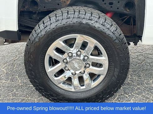 Used 2019 Chevrolet Silverado 2500 LTZ w/ Duramax Plus Package AWD/4WD image 11