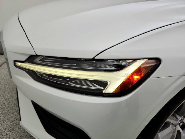 Used 2020 Volvo S60 T5 Momentum FWD image 40