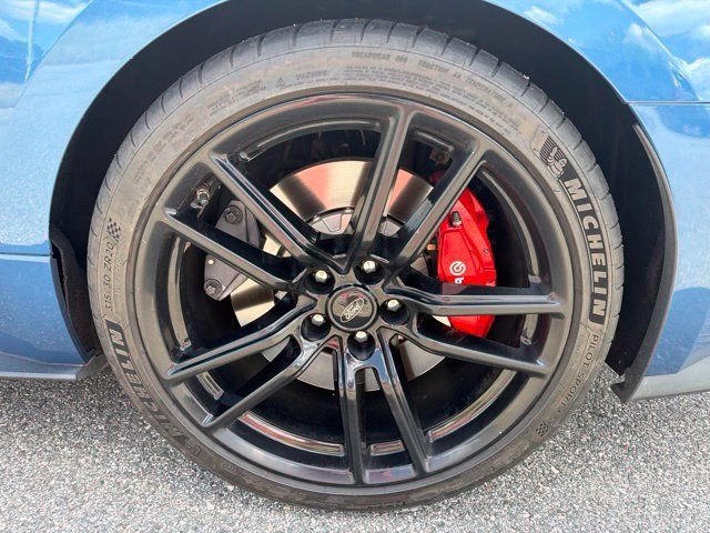 Used 2020 Ford Mustang Shelby GT500 w/ Technology Package RWD image 11
