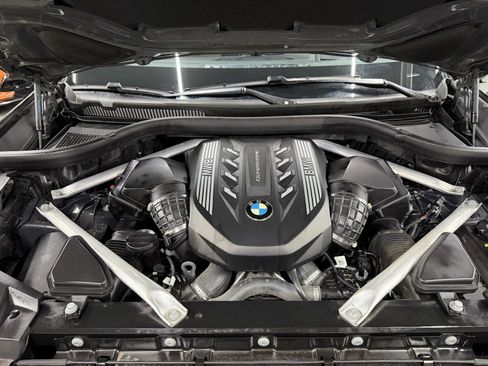 Used 2023 BMW X5 M50i w/ Executive Package image 27