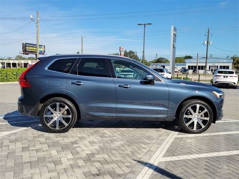 Used 2021 Volvo XC60 T5 Inscription w/ Protection Package Premier image 6