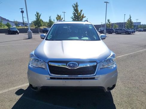 Used 2016 Subaru Forester 2.5i Limited w/ Popular Package #2 AWD/4WD image 8