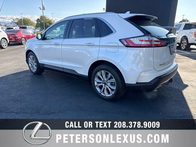 Used 2019 Ford Edge Titanium w/ Cold Weather Package AWD/4WD image 4