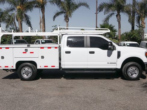 Used 2022 Ford F250 XL w/ Power Equipment Group AWD/4WD image 12