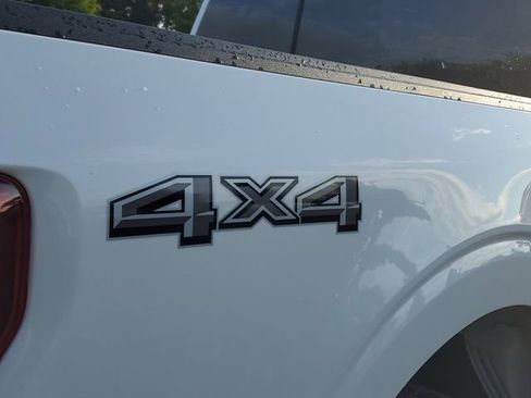 Used 2025 Ford F150 Platinum AWD/4WD image 9