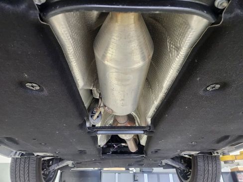 Used 2023 Lexus ES 300h image 23