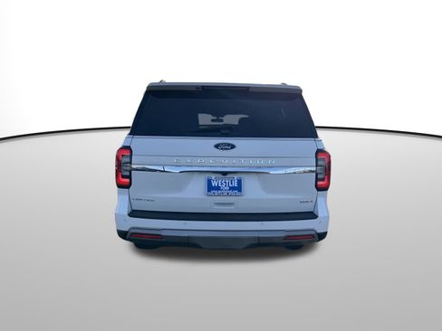 Used 2022 Ford Expedition Max Limited image 6