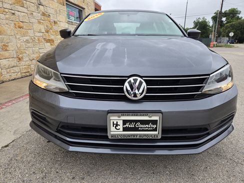 Used 2015 Volkswagen Jetta SE FWD image 14