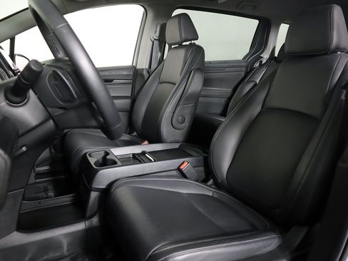 Used 2024 Honda Odyssey Touring image 31