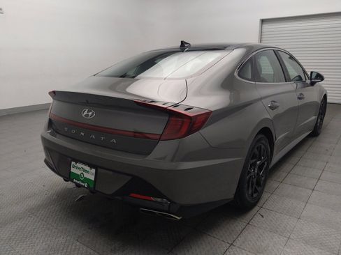 Used 2022 Hyundai Sonata SEL w/ Convenience Package FWD image 9