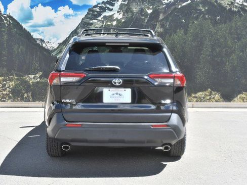 Certified 2019 Toyota RAV4 XLE w/ Carpet Mat Package image 10