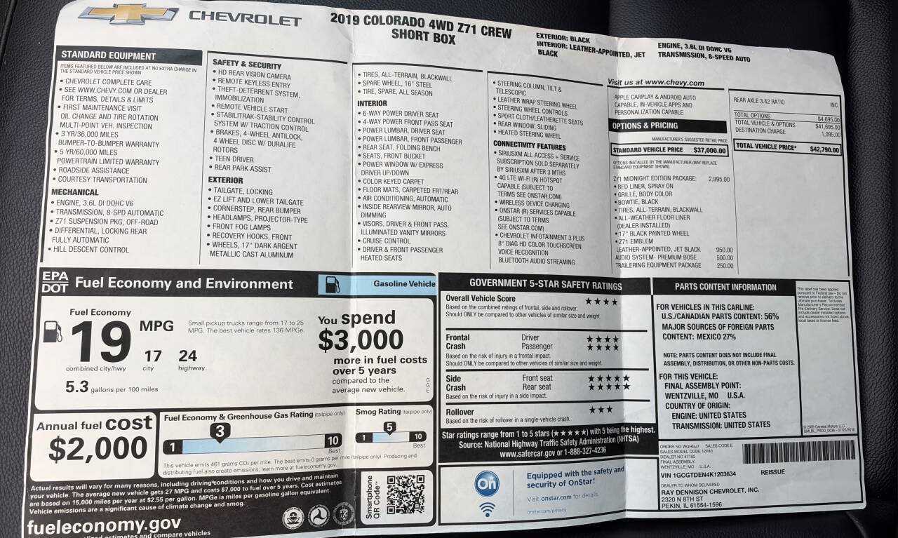 Used 2019 Chevrolet Colorado Z71 w/ Z71 Midnight Edition AWD/4WD image 2