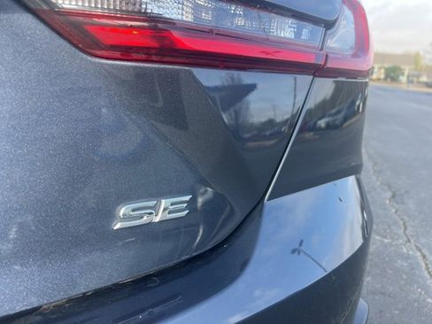 Used 2026 Toyota Camry SE w/ Convenience Package image 8