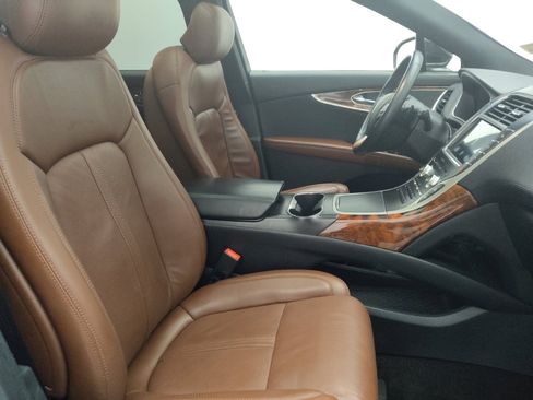 Used 2018 Lincoln MKX Reserve w/ Driver Assistance Package image 21