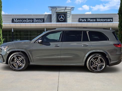 New 2026 Mercedes-Benz GLS 450 450 image 3