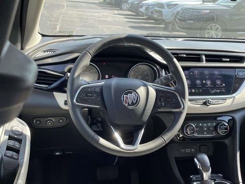 Used 2021 Buick Encore GX Select w/ Advanced Technology Package FWD image 16