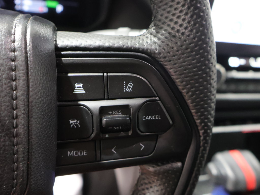 Used 2025 Toyota Sequoia TRD Pro AWD/4WD image 34