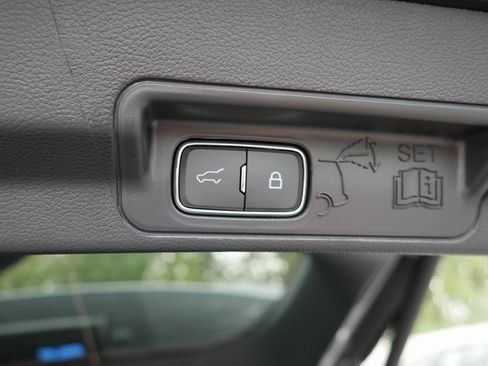 New 2026 Ford Explorer ST-Line w/ ST-Line Street Pack image 11