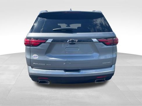 Used 2023 Chevrolet Traverse Premier w/ LPO, Floor Liner Package AWD/4WD image 4