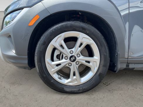 Certified 2023 Hyundai Kona SEL w/ Winter Weather Package AWD/4WD image 15