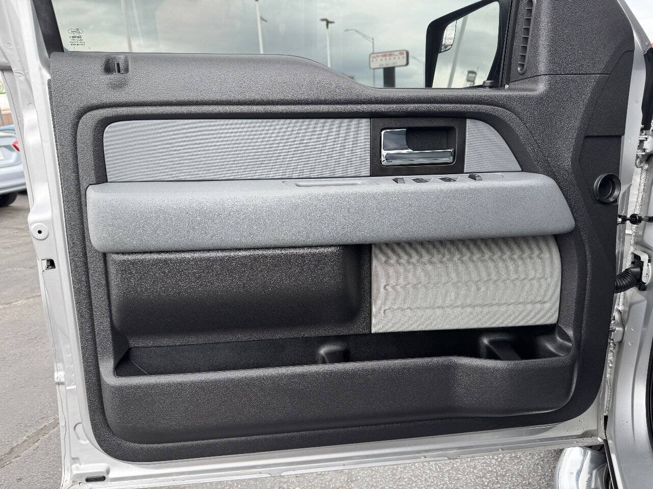 Used 2013 Ford F150 STX w/ Mid Equipment Group RWD image 16