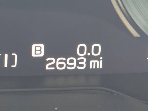 Used 2025 Subaru Forester Touring image 7