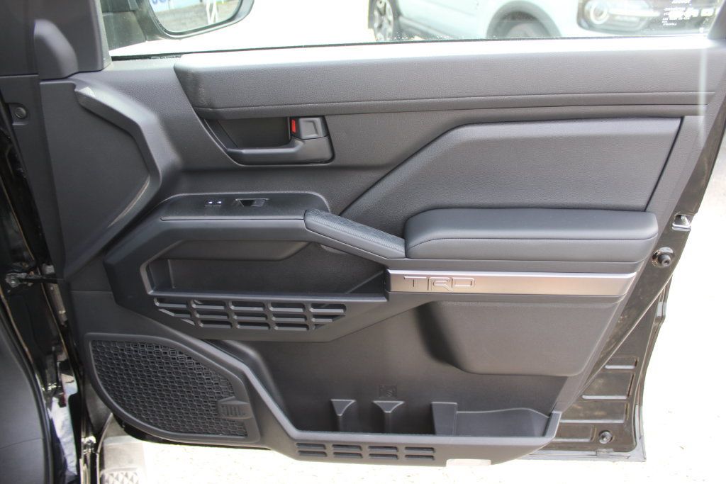 Used 2026 Toyota 4Runner TRD Sport Premium AWD/4WD image 11