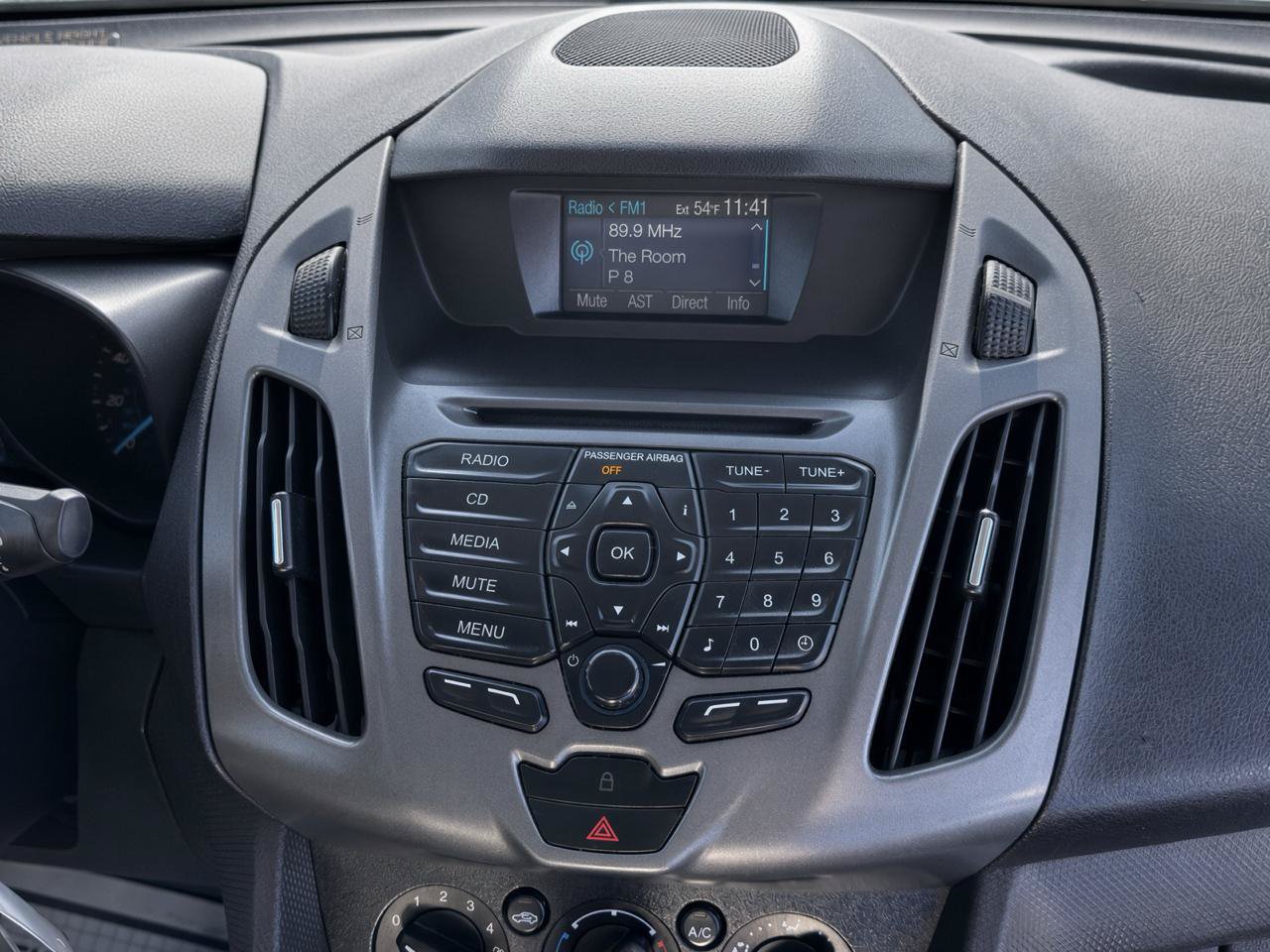 Used 2015 Ford Transit Connect XL FWD image 16