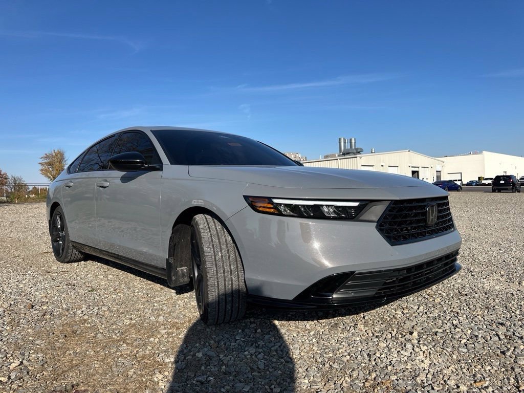 Used 2024 Honda Accord Sport image 14