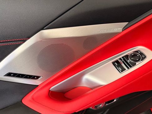Used 2022 Chevrolet Corvette Stingray Preferred Cpe w/ Z51 Performance Package RWD image 35