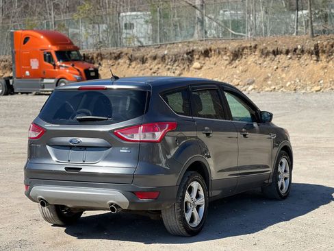 Used 2015 Ford Escape SE AWD/4WD image 6