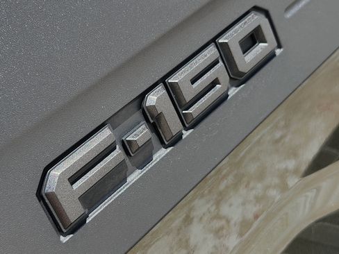 Used 2024 Ford F150 Raptor AWD/4WD image 12