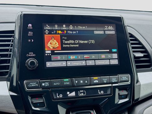 Used 2019 Honda Odyssey EX image 11