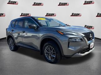 Used 2023 Nissan Rogue S AWD/4WD video 3