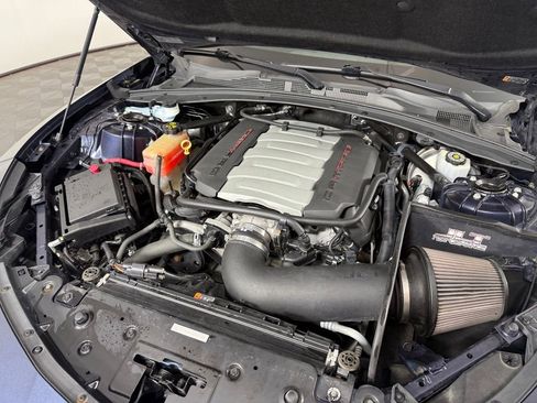 Used 2016 Chevrolet Camaro SS RWD image 18