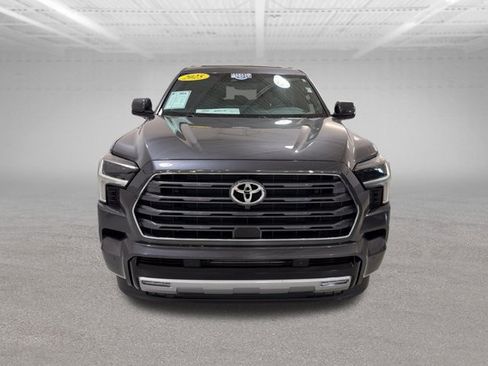 Used 2025 Toyota Sequoia Limited w/ Tow Technology Package AWD/4WD image 2