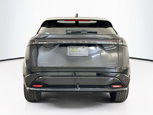 Used 2024 Nissan Ariya AWD image 7