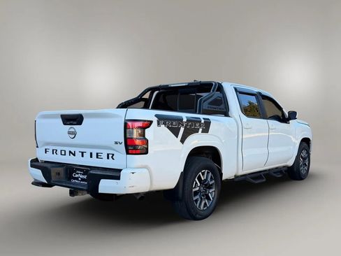 Used 2022 Nissan Frontier SV w/ Graphics Package RWD image 10