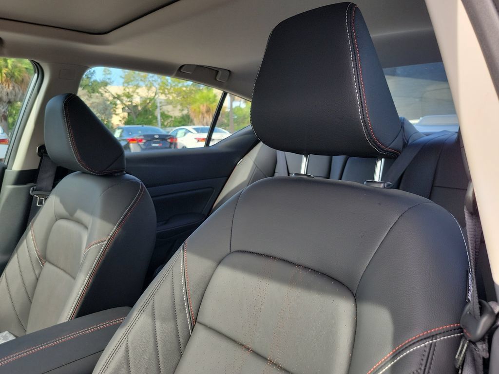 New 2026 Nissan Altima 2.5 SR w/ SR Premium Package FWD image 27