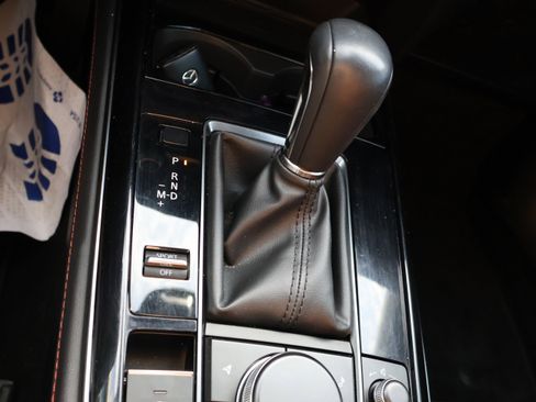 Used 2024 MAZDA CX-30 Carbon image 32