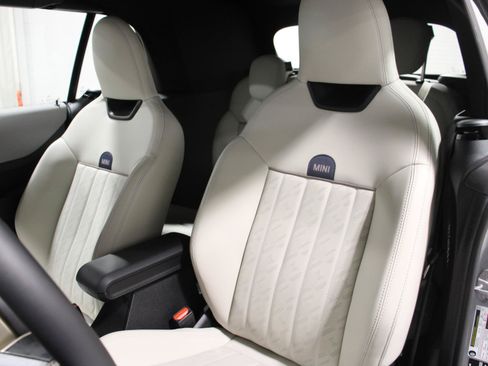 Used 2026 MINI Cooper S FWD image 4