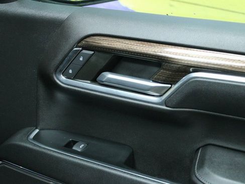 Used 2023 Chevrolet Silverado 1500 LT image 11