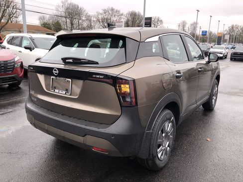 New 2026 Nissan Kicks S image 13