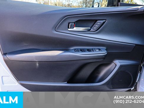 Used 2024 Toyota Prius Prime Premium w/ Advanced Technology Package FWD image 41