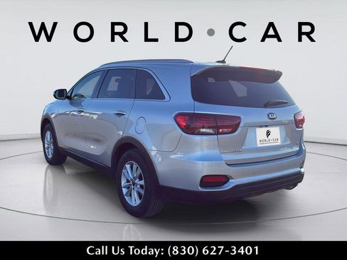 Used 2020 Kia Sorento LX w/ LX I4 Convenience Package image 13