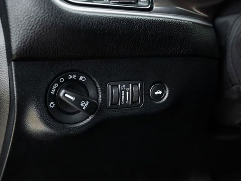 Used 2022 Dodge Challenger R/T w/ Blacktop Package RWD image 57
