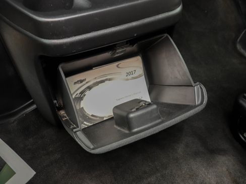 Used 2017 Chevrolet Express 3500 LT w/ LT Preferred Equipment Group RWD image 26