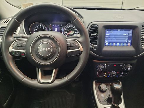 Used 2021 Jeep Compass Latitude AWD/4WD image 22